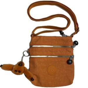 Kipling Alvar XS *Smoke/pet free home